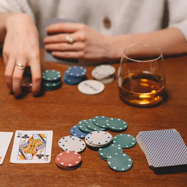 天空彩票棋牌游戏